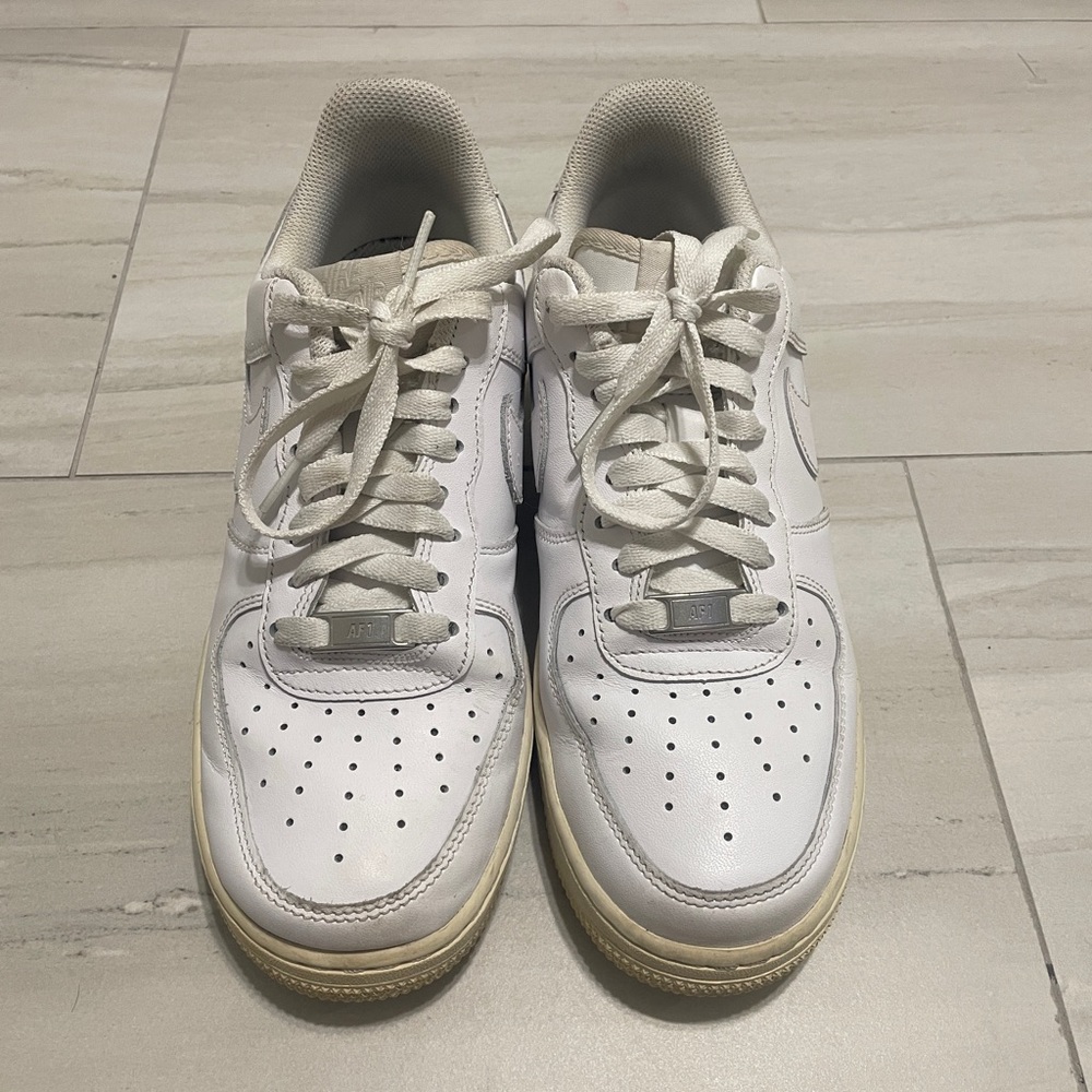 Men’s White Nike Air Force 1 Low